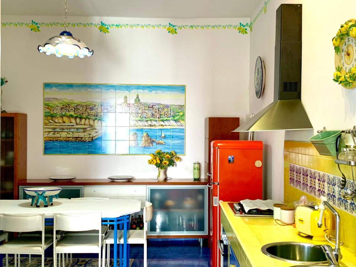 La Finestra Sul Duomo, Amalfi Coast Appartement Vietri Buitenkant foto