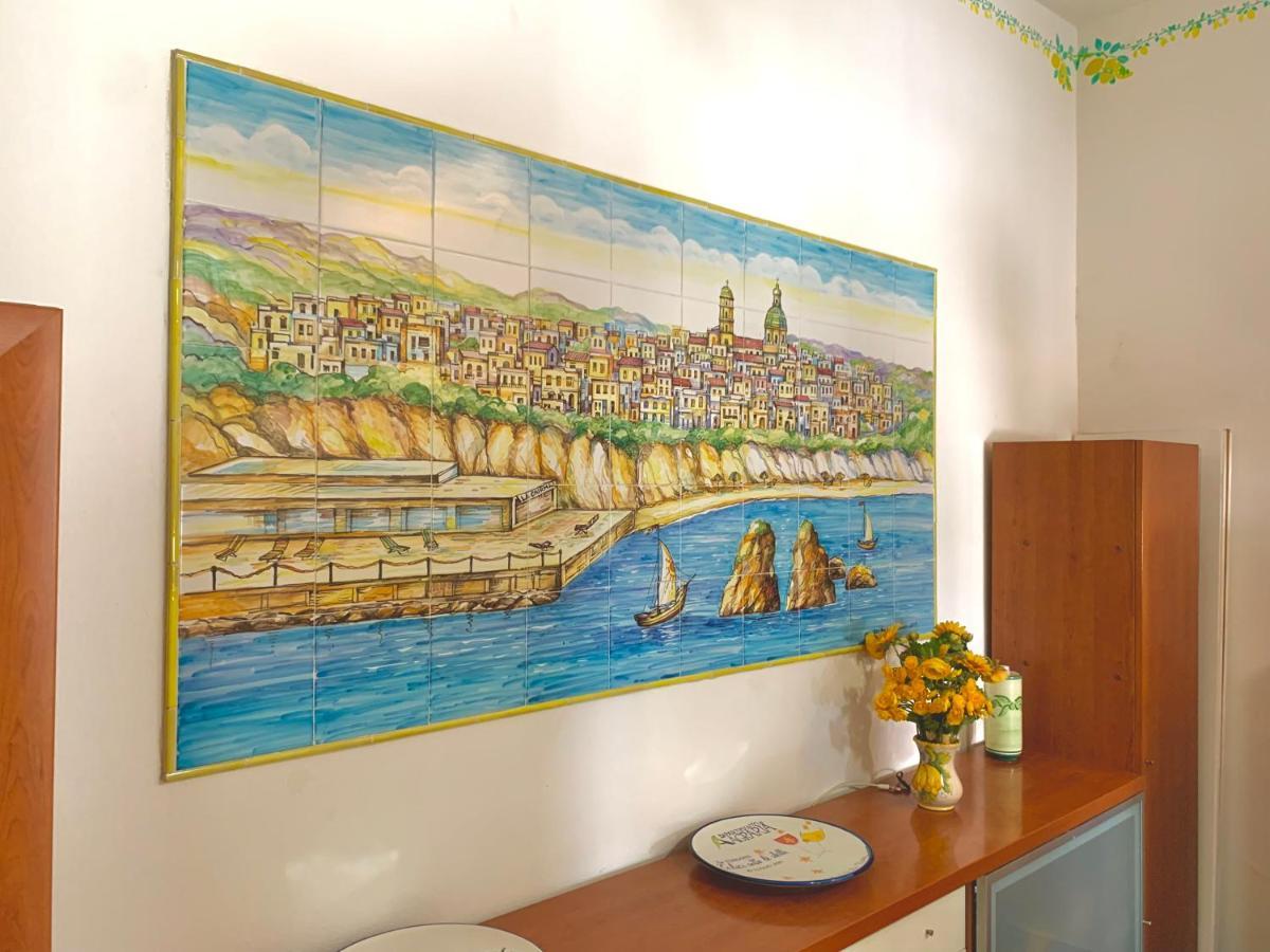 La Finestra Sul Duomo, Amalfi Coast Appartement Vietri Buitenkant foto