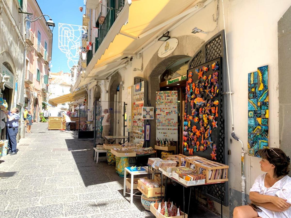La Finestra Sul Duomo, Amalfi Coast Appartement Vietri Buitenkant foto
