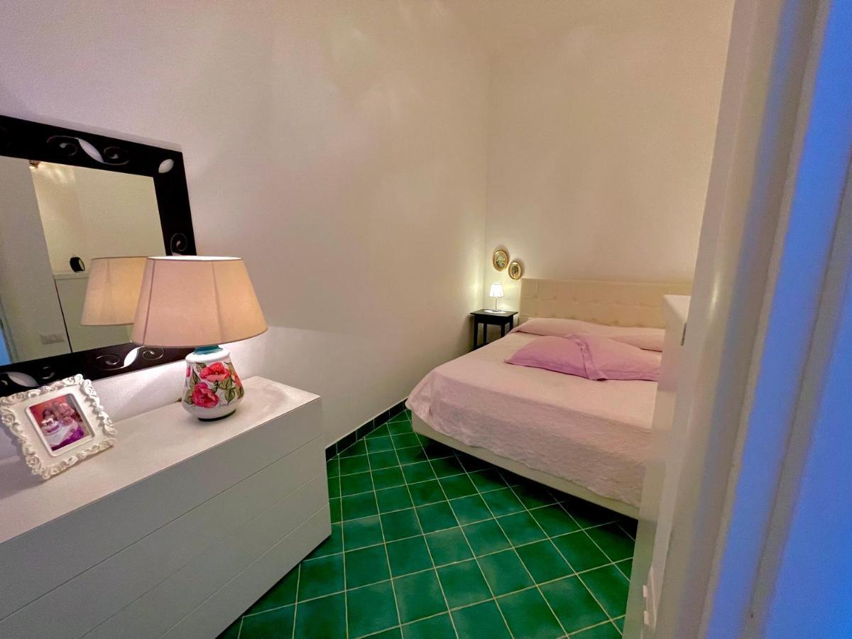 La Finestra Sul Duomo, Amalfi Coast Appartement Vietri Buitenkant foto