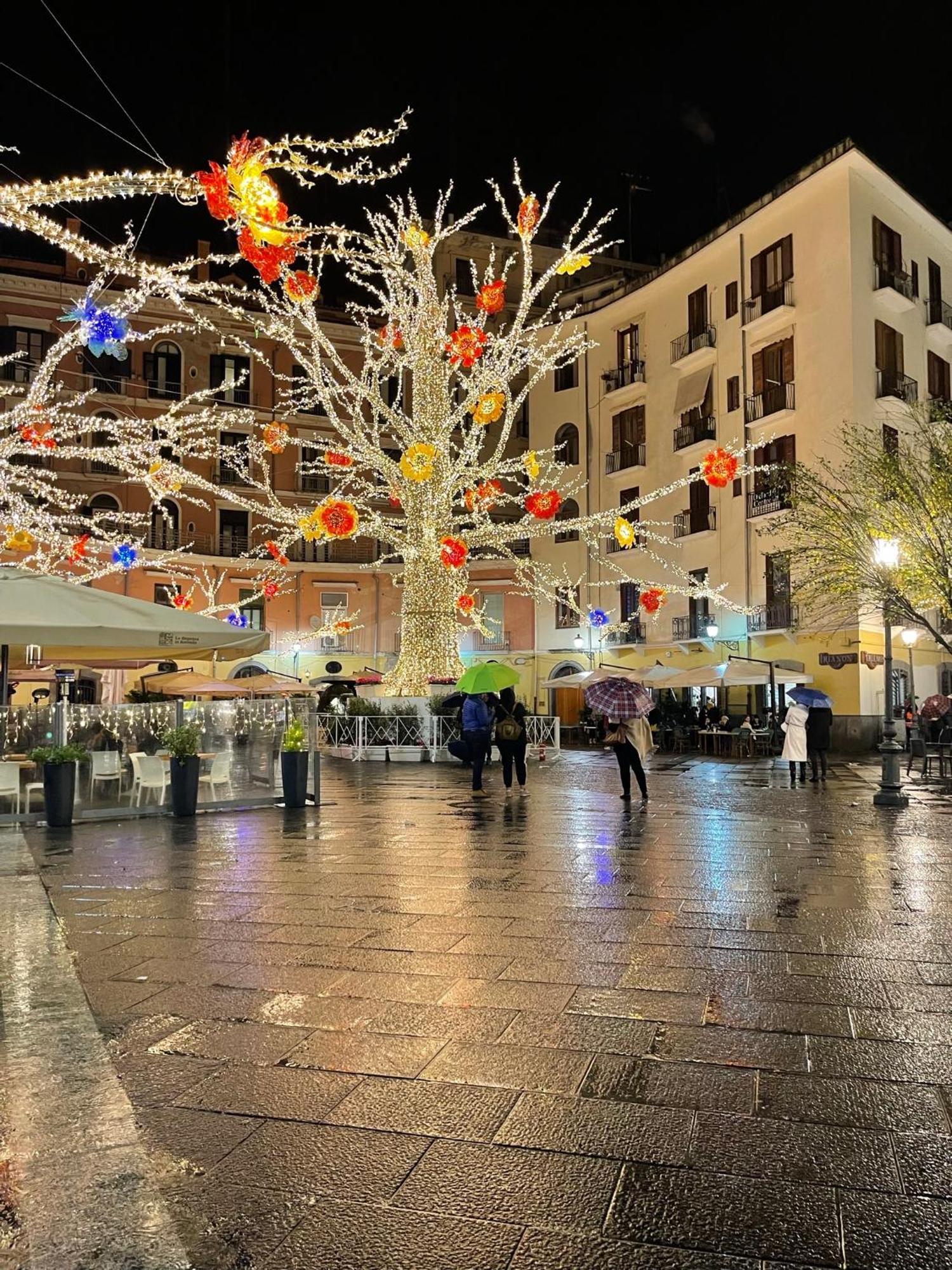 La Finestra Sul Duomo, Amalfi Coast Appartement Vietri Buitenkant foto